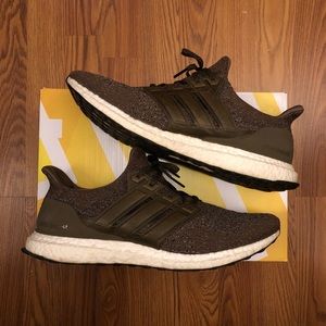 Adidas UltraBoost 3.0 “Trace Olive”